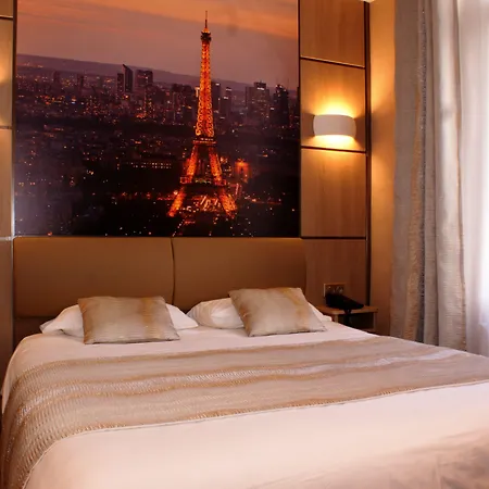 Esteem Tour Eiffel Paris